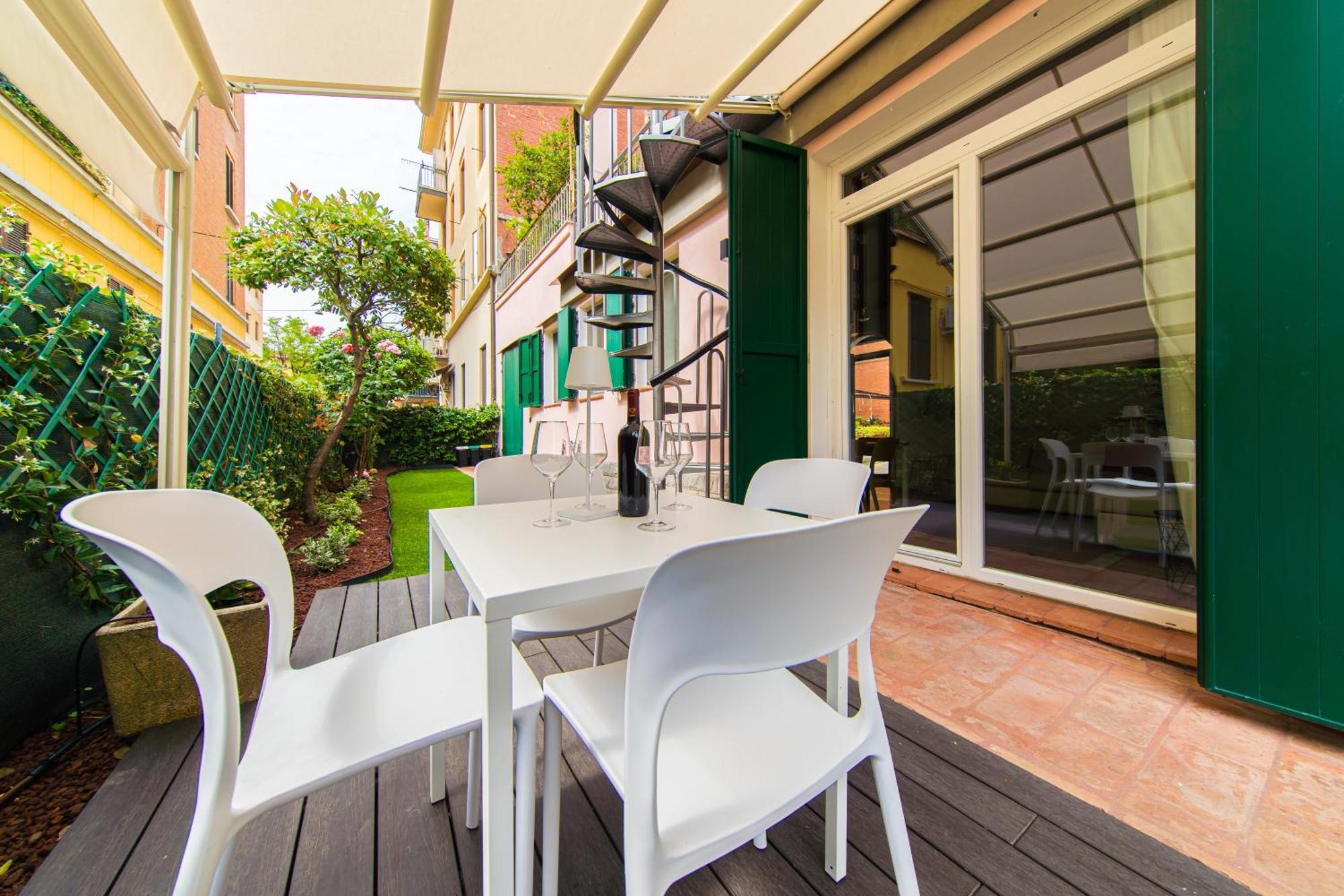 Urban Cottage Free Parking - Private Garden Bolonya Dış mekan fotoğraf